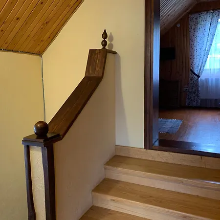 Villa Dereviy Jaremče