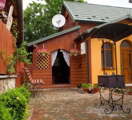 Dereviy Villa